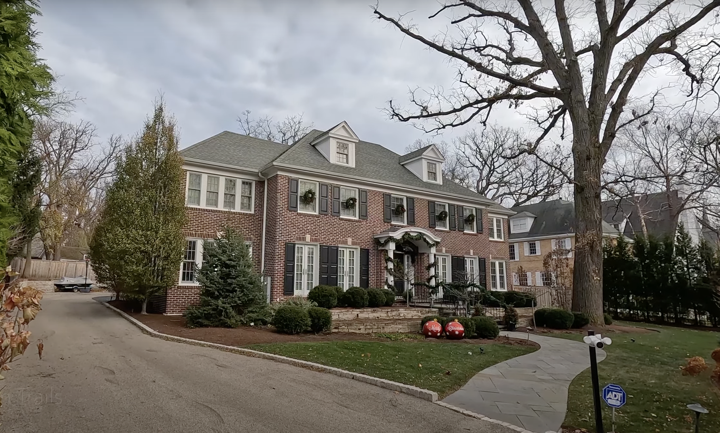 Як сьогодні виглядає будинок з фільму "Сам удома" (фото)